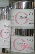 ג'יג'י ויטמין E לחות לעור שמן 250מל' SPF17 [העתק]